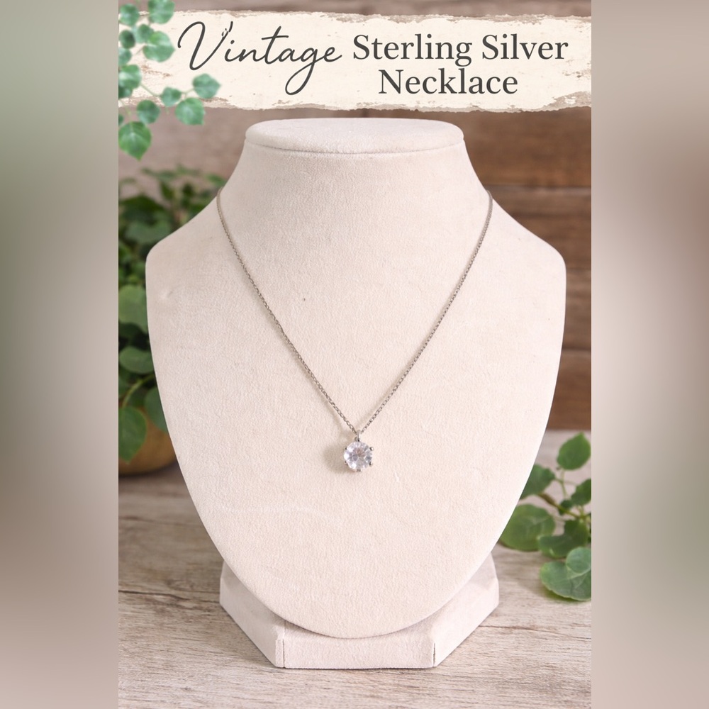 Vintage Sterling Silver Marvel Crystal Solitaire Necklace 18” Fishhook Clasp